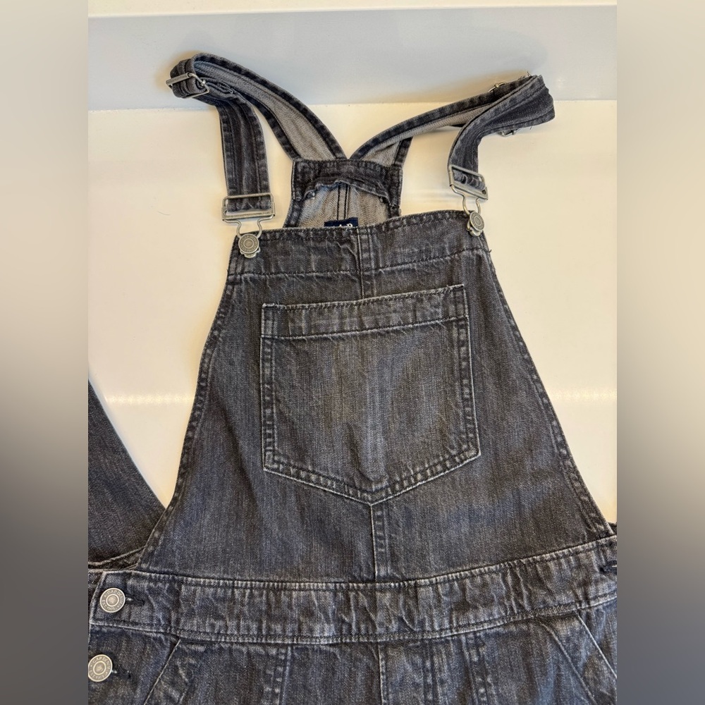 GAP Black Denim Women’s Overalls EUC - Picture 3 of 6